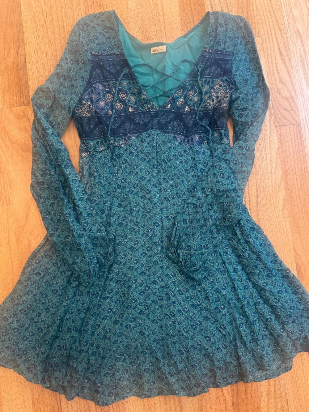 Hollister Boho Teal and Navy Floral V-Neck Mini Festival Dress Small Y2K